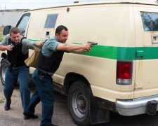 Бережіться: інкасаторів озброїли і дозволили стріляти