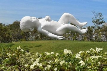 20 скульптур не підвладних законам фізики (фото)