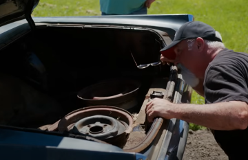 Oldsmobile Jetfire 1963 года, кадр с видео