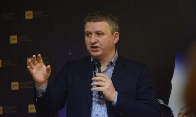 Головного підозрюваного у справі MH17 Цемаха відпустили з-під варти: Романенко вщент розкритикував рішення суду