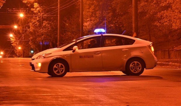 Милиция до утра перекрыла центр Ровно из-за боевого снаряда (фото)