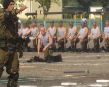 Білоруські десантники вчили дітей вбивати тварин: соцмережі жахнулись