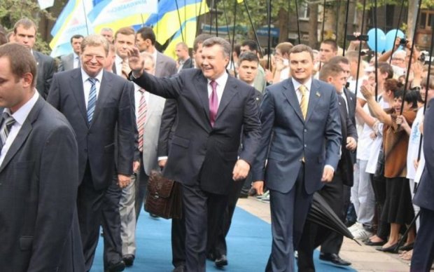Сообщника Януковича выдали Украине