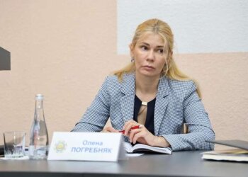 Елена Погребняк