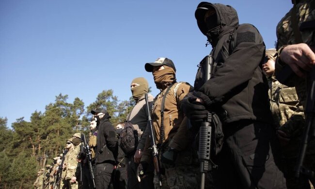 Нацкорпус створює регіональні штаби оборони