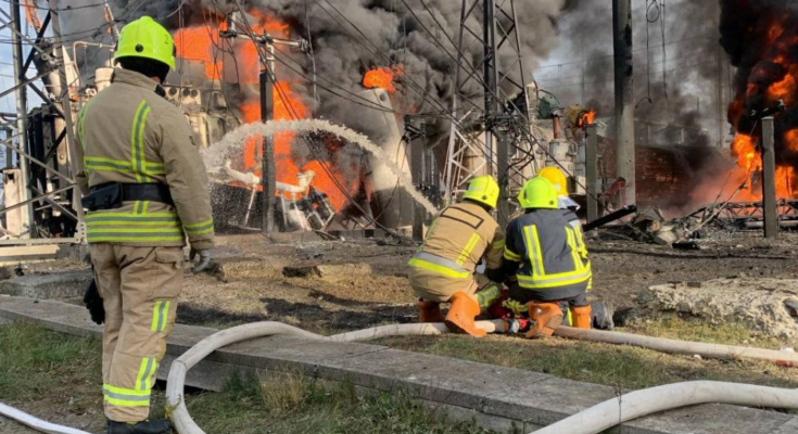 Обстріл, пожежа / фото: Facebook