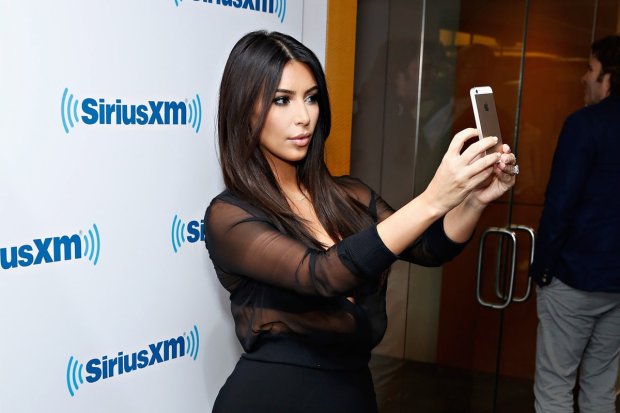 Успеть за 30 минут: Ким Кардашьян рассказала, сколько времени проводит в Instagram