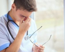 Каждая из вас в опасности: врачи назвали самую опасную болезнь для женщин после 40