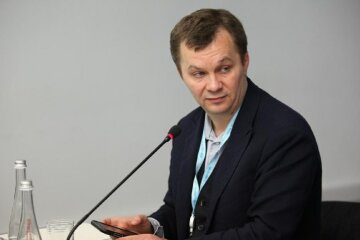 Милованов пояснив, що не так із зупинкою тютюнової фабрики у Прилуках: "Шантажують уряд"