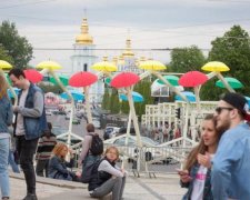 Украинцы показали пример взаимовыручки: бабушку искал весь Киев