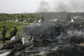 Военные, фото из свободных источников