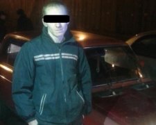 Пьяный киевлянин сбил полицейского и протащил на капоте