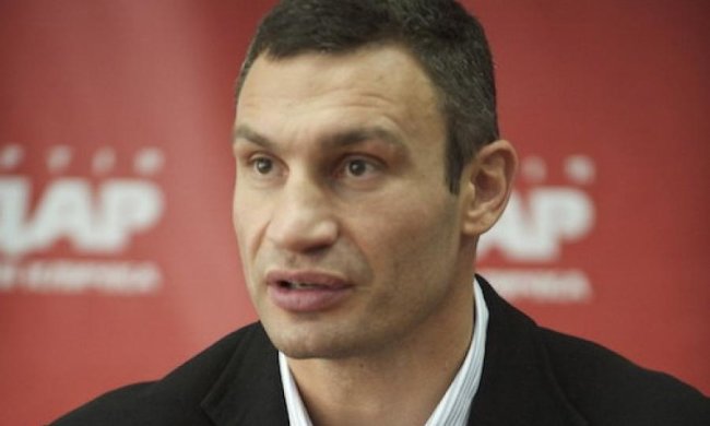 Кличка у закритому режимі допитають у справі Фірташа