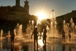 Стало известно, где в Киеве установят спасительные от жары рамки