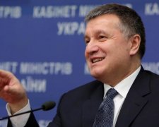 Рюкзаки Авакова: дело приняло "неожиданный" поворот