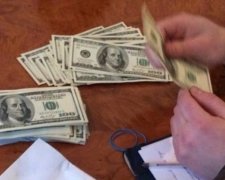 Прокурорам дали місяць, щоб переховати свої багатства