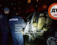 Пограбування і погоня в Києві: двоє з автоматами вкрали $70 тисяч