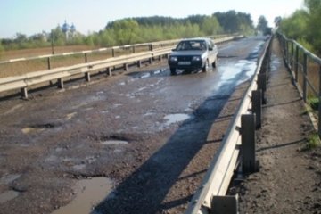 Аварийные мосты в Украине: Кличко легко отделался