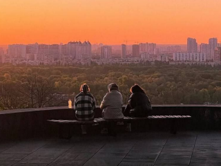 Українці, захід сонця, фото із соцмереж