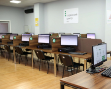 Іспит у Сервісному центрі МВС України, скріншот: Facebook