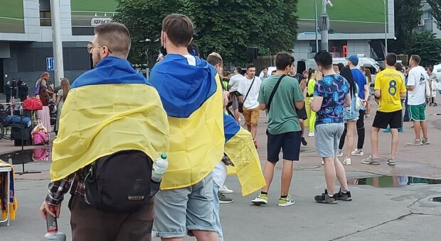 Украинские фанаты. Фото: "Сегодня"
