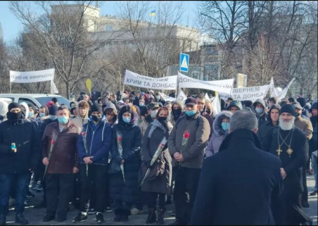активисты требовали расследования событий на Майдане