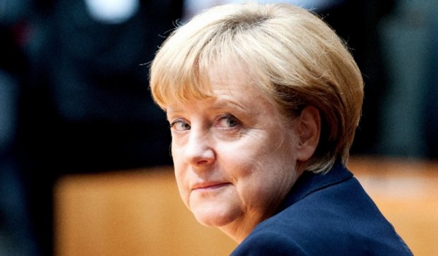 Хакери з  комп'ютера Меркель розіслали вірус депутатам Бундестагу