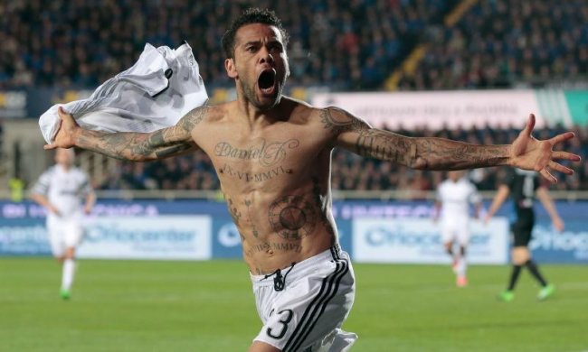 Защитник финалиста Лиги Чемпионов может оказаться в Англии