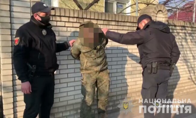 Українець з пістолетом ледь не розстріляв знайомих через пляшку: "Руки вгору - наливай!"