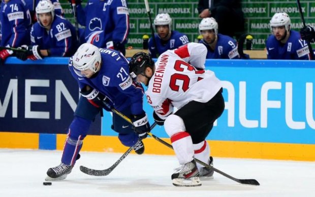 Букмекери назвали фаворита матчу Швейцарія - Франція на ЧС-2017 з хокею