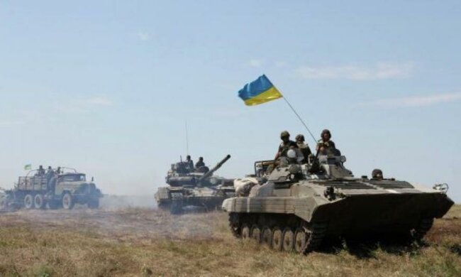 Українська сторона вже відвела озброєння у зоні АТО