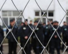 Лазейка для заключенных: "закон Савченко" утратил силу  