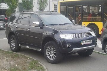 Лояльна поліція: правопорушник з "Інтеру" залишився безкарним (фото)