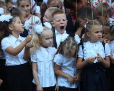 День знаний 2017: в Украине начался учебный год