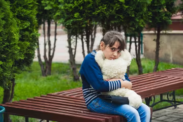 Сумна дитина. Фото з відкритих джерел