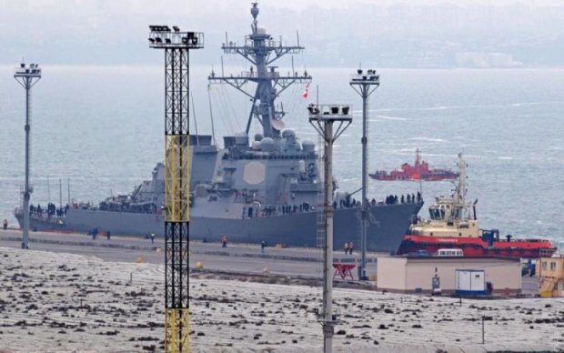 США отправили военный корабль защищать Черное море