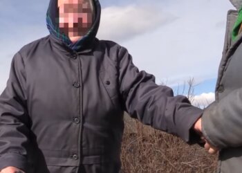 Мошенники выманили у пенсионеров деньги, иллюстративное фото