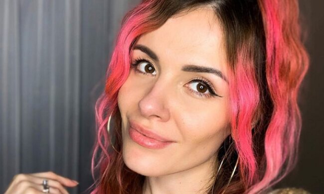 Вагітна MamaRika показала, як готується до пологів: "Ім'я малюка"