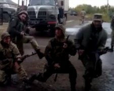Як українські "карателі" під AC/DC танцювали