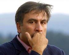 В очікуванні Саакашвілі: провокації в наметовому містечку та тітушки