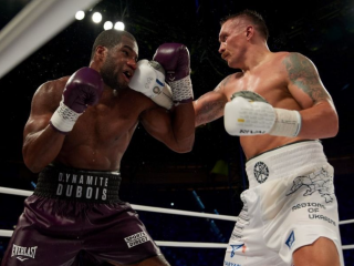 Олександр Усик та Даніель Дюбуа, фото: Фото Piotr Duszczyk / boxingphotos.pl