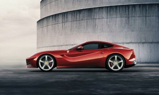Ferrari випустить 5 ювілейних ексклюзивних моделей