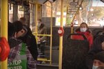 Общественный транспорт, кадр из видео