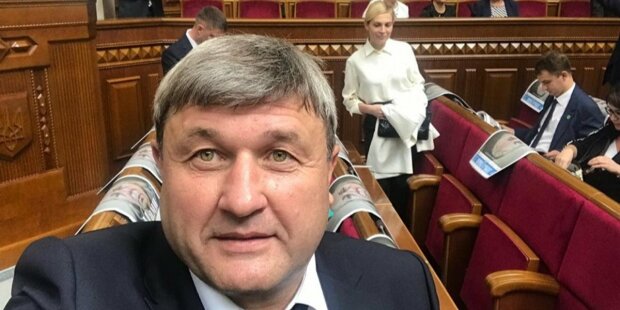«Слуга Народа»: Украине нужны выборные губернаторы и бюджетная децентрализация»