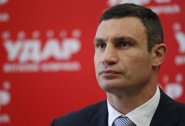 Киевляне требуют срочно уволить Кличко: решения мэра угрожают жизням людей