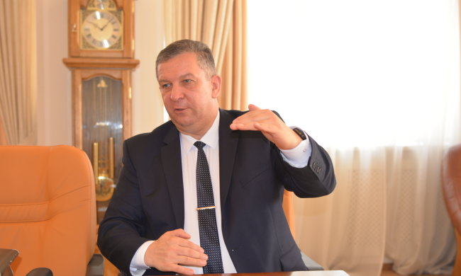 Андрей Рева