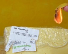 Пользователи массово сжигают российский сыр