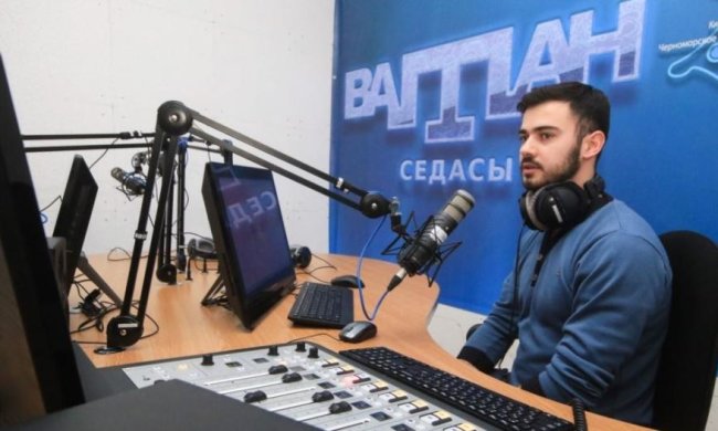 Кримське радіо запрацювало в Україні