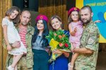 Жіночий концертний батальйон виступив для нацгвардійців (фото)