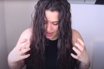 Помила голову у газировці, скріншот: Youtube